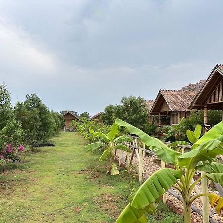 Mowgli'S Cafe Hampi & Guest House 외부 사진