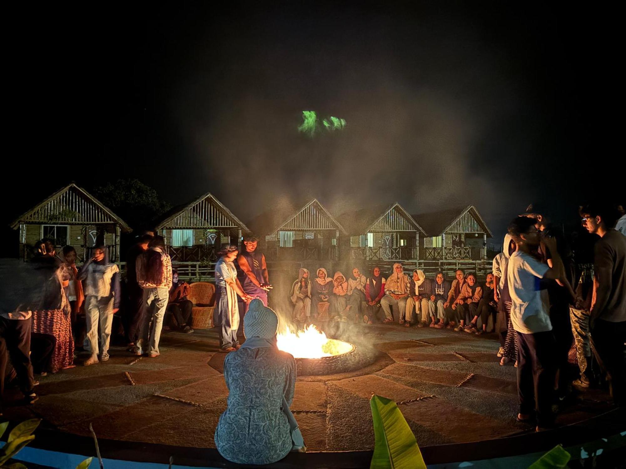Mowgli'S Cafe Hampi & Guest House 외부 사진